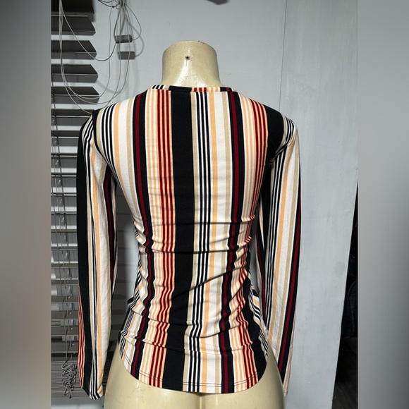 No Boundaries Multicolor Striped Long Sleeve Top - Picture 4 of 6